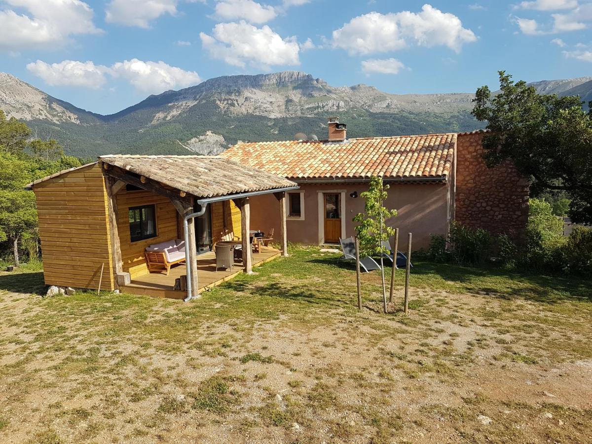 La Peyregoune, Logement En Pleine Nature Et Table D'Hotes Blieux Buitenkant foto