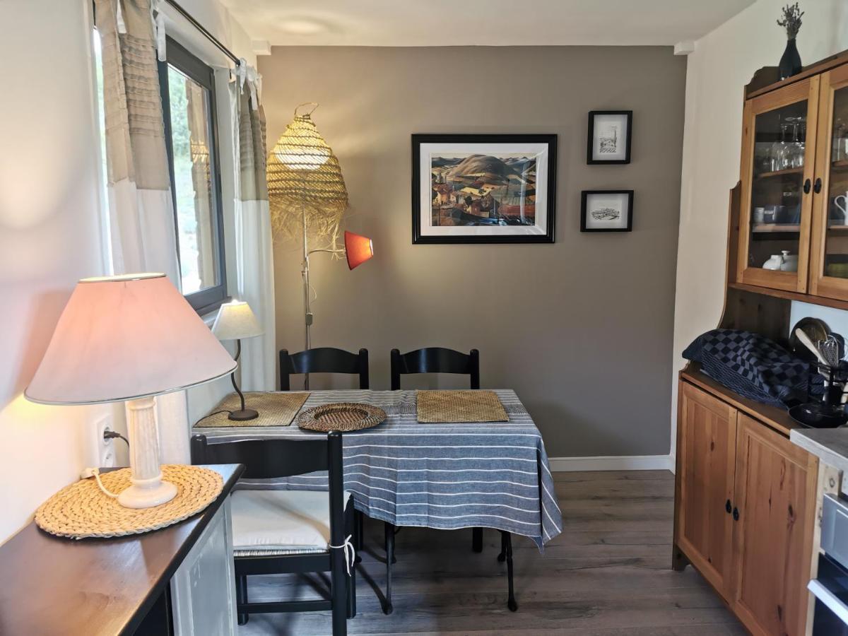La Peyregoune, Logement En Pleine Nature Et Table D'Hotes Blieux Buitenkant foto