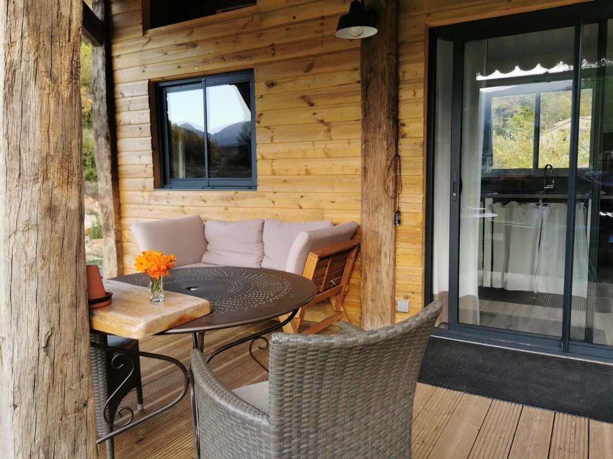 La Peyregoune, Logement En Pleine Nature Et Table D'Hotes Blieux Buitenkant foto